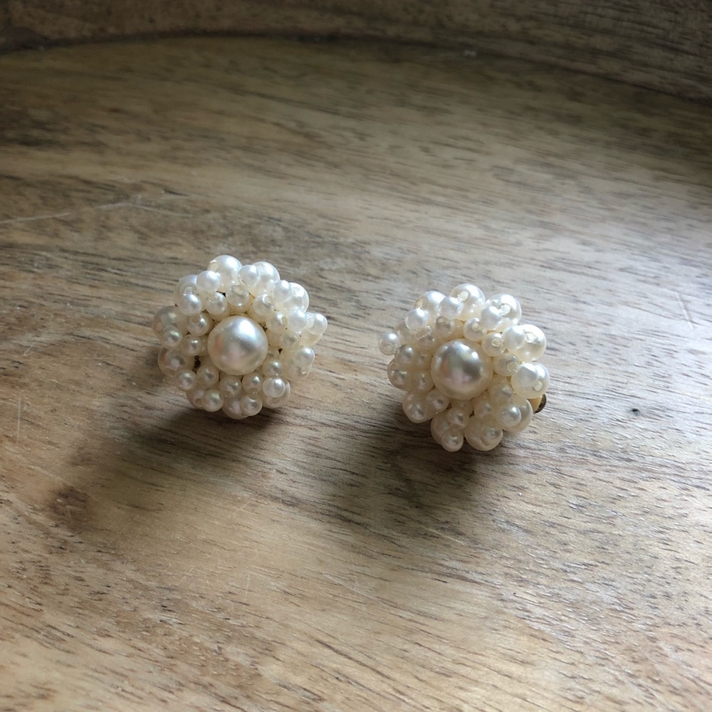 Vintage pearl cluster clip-on earrings